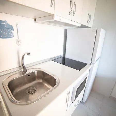 Nice Studio At The Sea Appartamento *